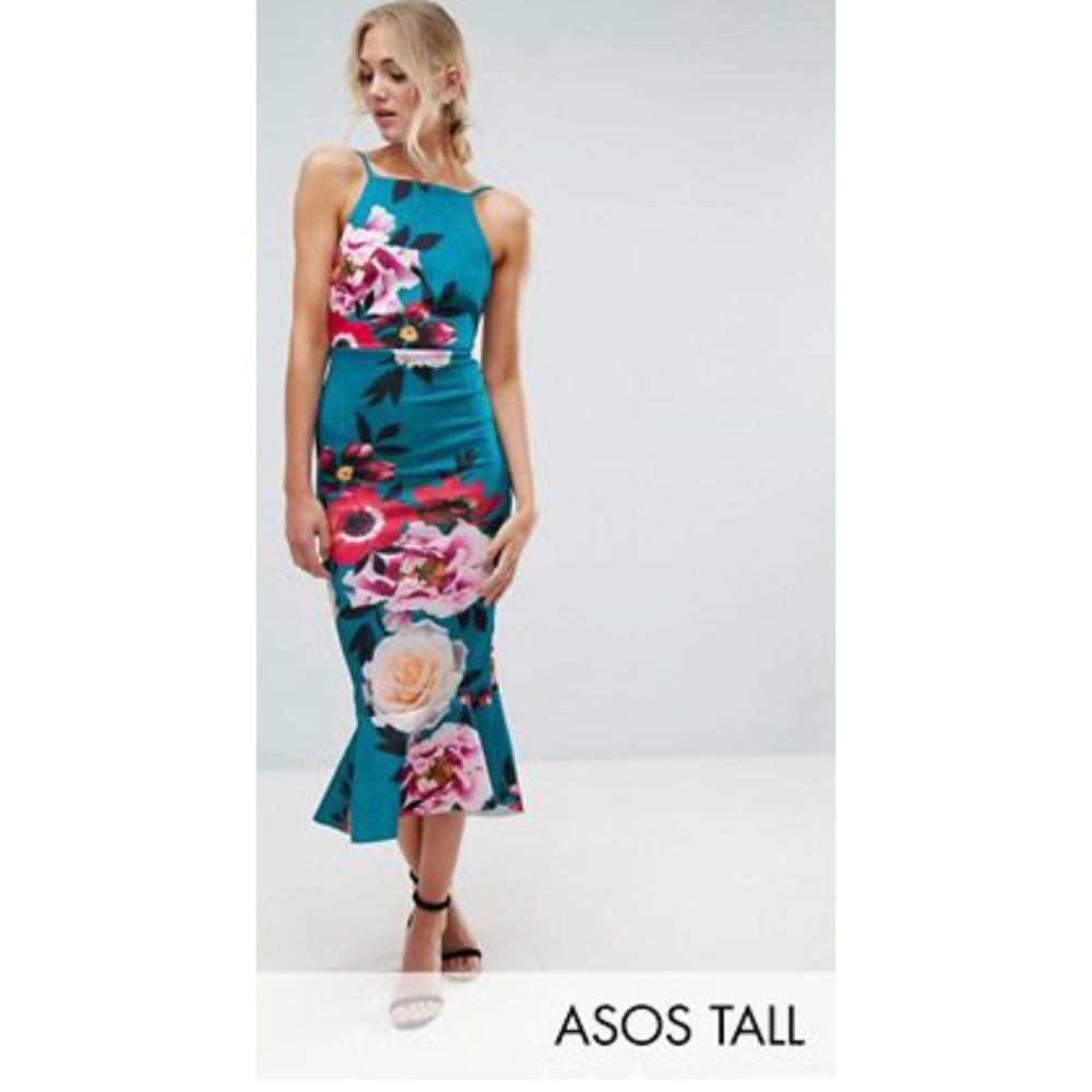 Incredible floral midi dress with open back